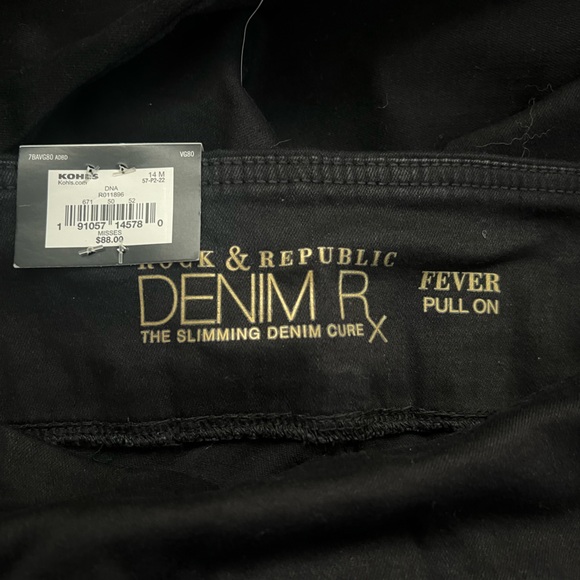 Size 14 rock and republic skinny jeans - Picture 4 of 4